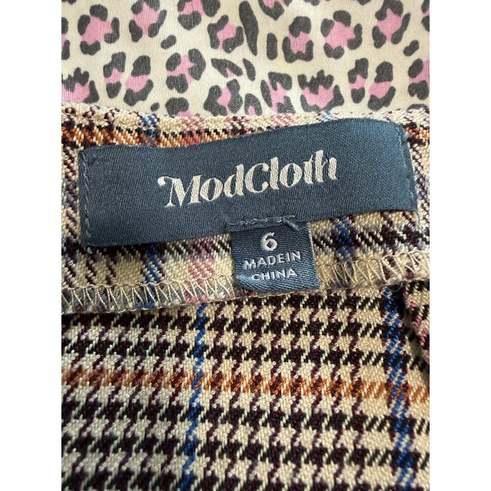 ModCloth Beige Plaid Mini Skirt with Black Trim - Picture 9 of 9